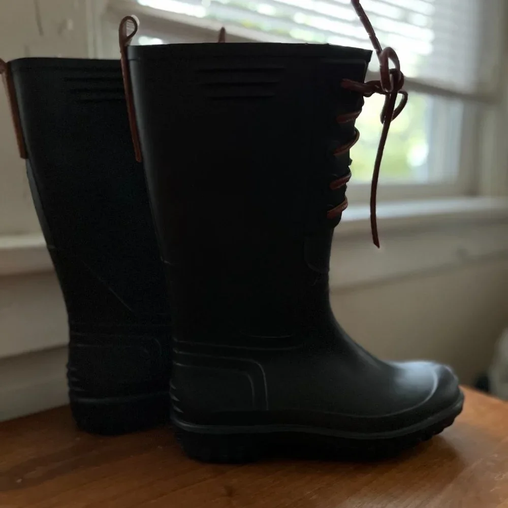 bottega veneta rain boots size 38 (fits us 6) AMAZING boots